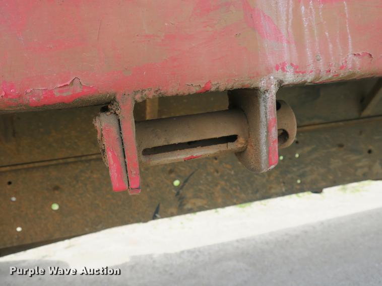 image for item DB8801 1990 GMC C6000 flat dump bed truck