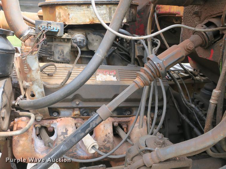 image for item DB8801 1990 GMC C6000 flat dump bed truck