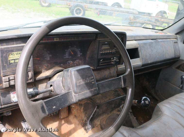 image for item DB8801 1990 GMC C6000 flat dump bed truck