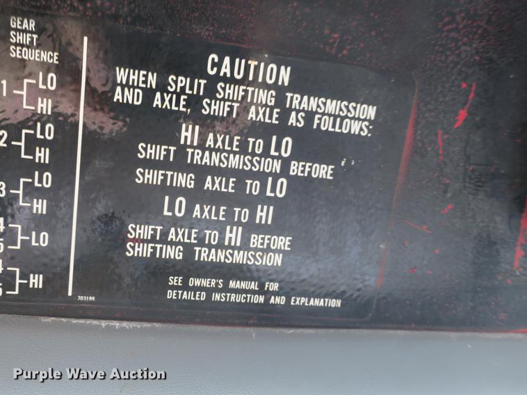 image for item DB8801 1990 GMC C6000 flat dump bed truck