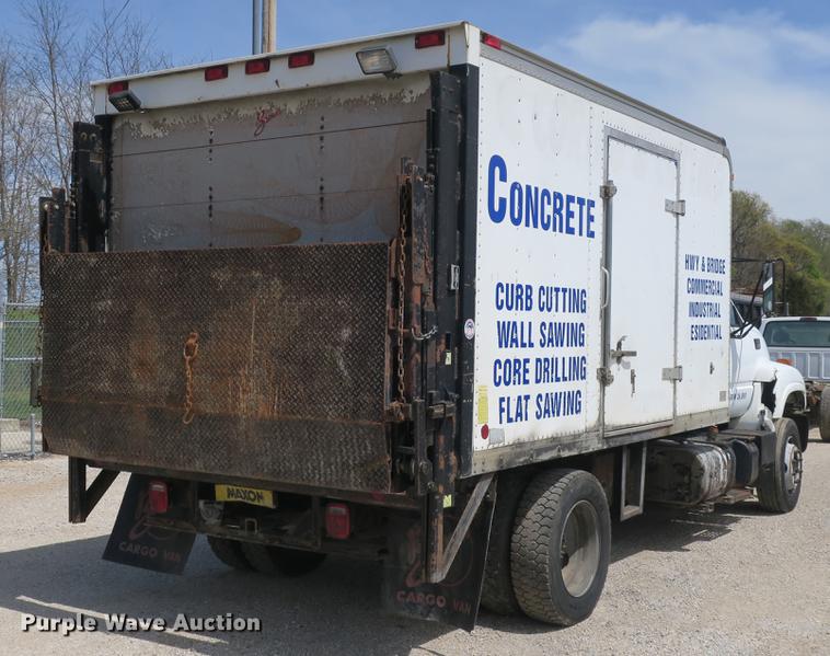 image for item DB8803 2000 GMC C6500 box truck