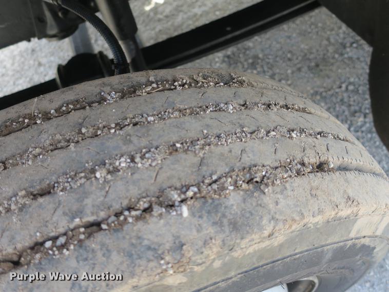 image for item DB8803 2000 GMC C6500 box truck