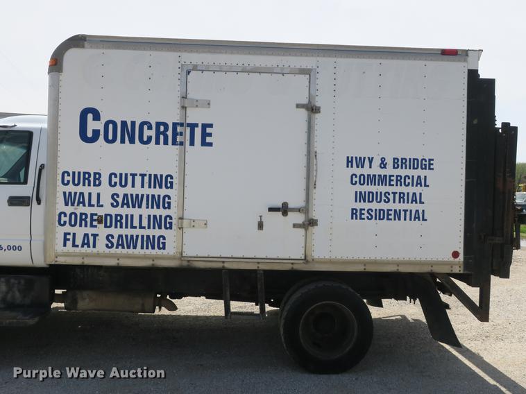 image for item DB8803 2000 GMC C6500 box truck