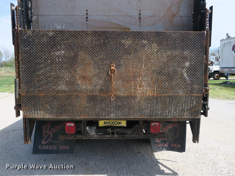 image for item DB8803 2000 GMC C6500 box truck