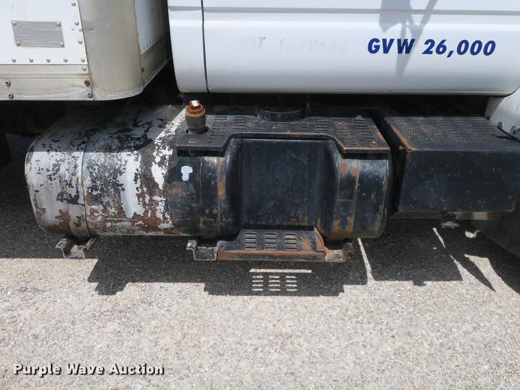 image for item DB8803 2000 GMC C6500 box truck