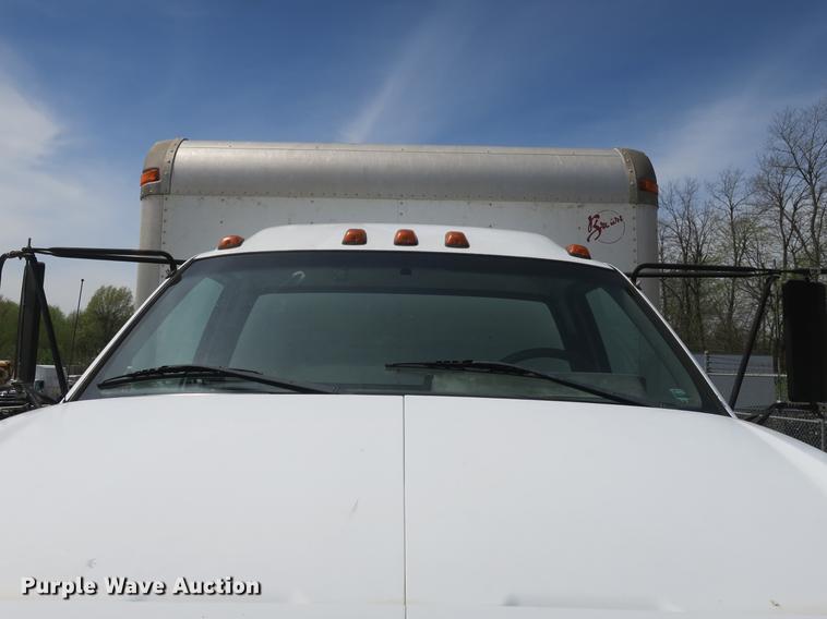 image for item DB8803 2000 GMC C6500 box truck