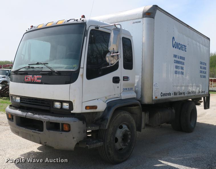 image for item DB8804 2001 GMC T6500 box truck