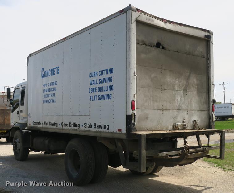 image for item DB8804 2001 GMC T6500 box truck