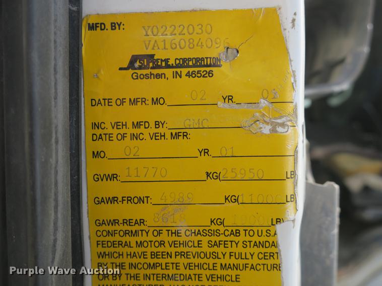 image for item DB8804 2001 GMC T6500 box truck