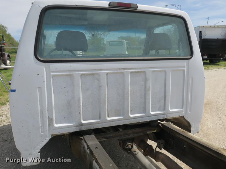 image for item DB8805 1994 Ford F450 Super Duty truck cab and chassis