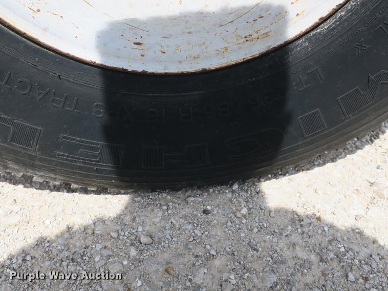 image for item DB8805 1994 Ford F450 Super Duty truck cab and chassis