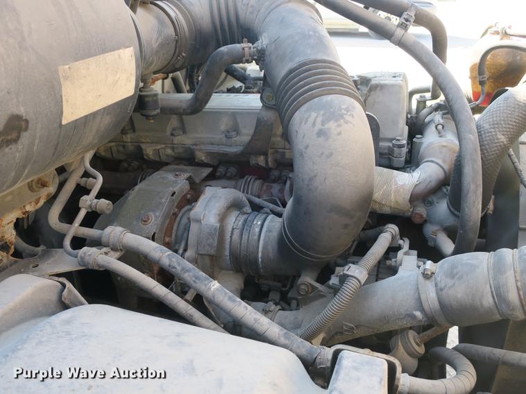 image for item DB8807 2007 Hino 308 truck cab and chassis