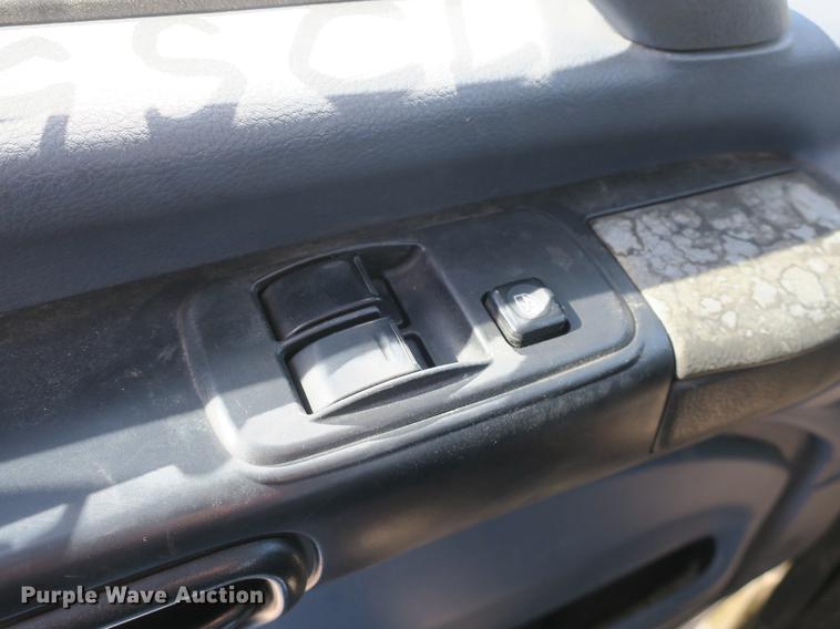 image for item DB8807 2007 Hino 308 truck cab and chassis