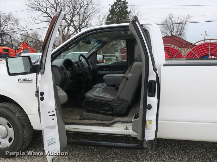 image for item DB8836 2007 Ford F150 XL pickup truck