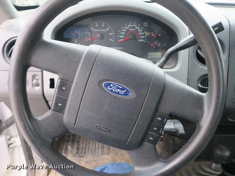 image for item DB8836 2007 Ford F150 XL pickup truck