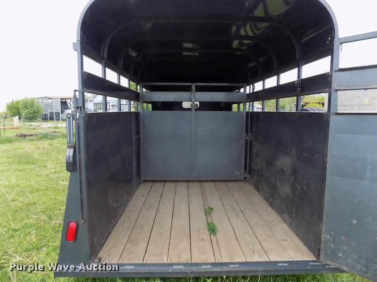 image for item DB9709 2004 Pro Stock livestock trailer