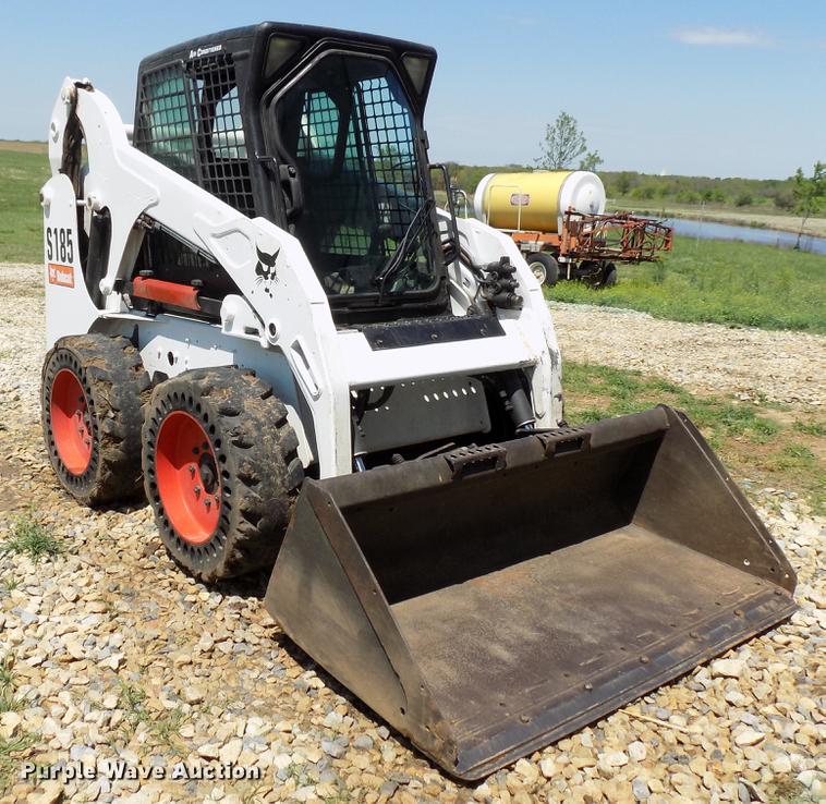 image for item DB9717 2007 Bobcat S185 skid steer
