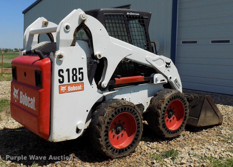 image for item DB9717 2007 Bobcat S185 skid steer