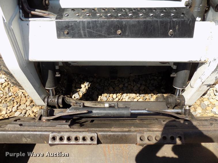 image for item DB9717 2007 Bobcat S185 skid steer