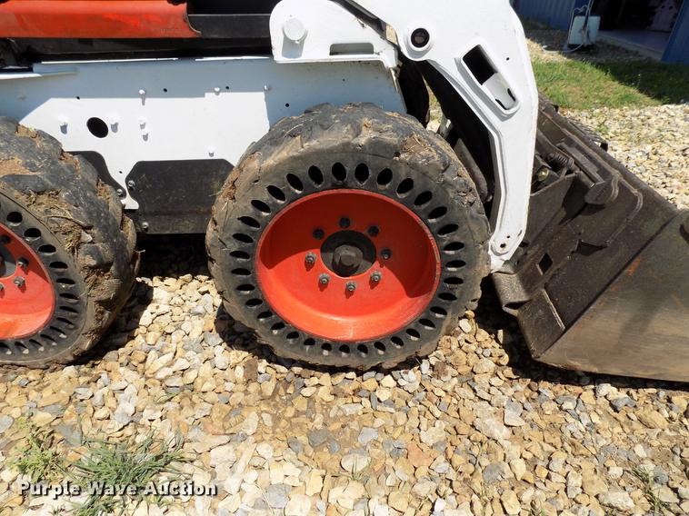 image for item DB9717 2007 Bobcat S185 skid steer