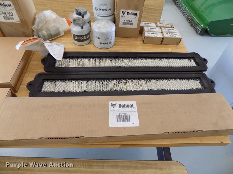 image for item DB9717 2007 Bobcat S185 skid steer