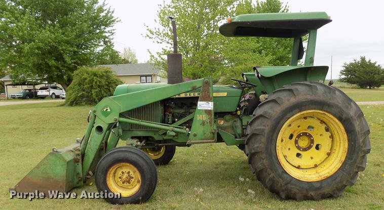 image for item DB9736 John Deere 2440 tractor