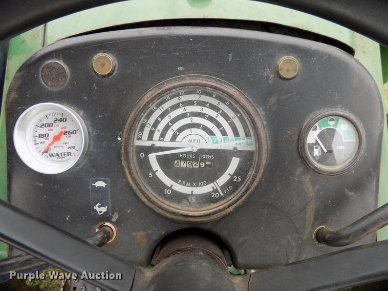 image for item DB9736 John Deere 2440 tractor