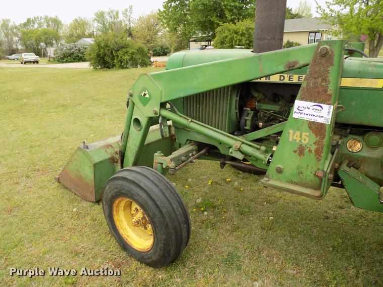 image for item DB9736 John Deere 2440 tractor