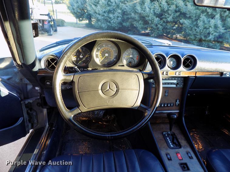 image for item DB9749 1988 Mercedes Benz 560 SL
