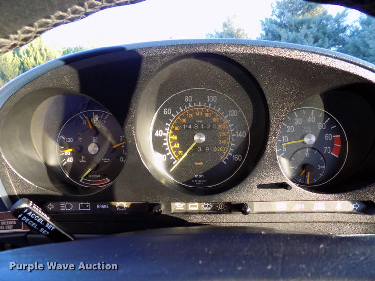 image for item DB9749 1988 Mercedes Benz 560 SL