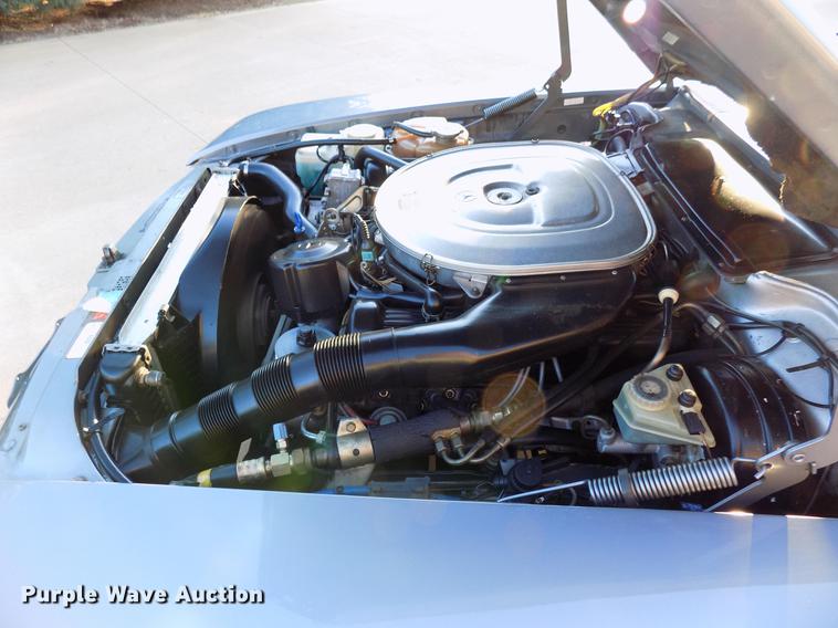 image for item DB9749 1988 Mercedes Benz 560 SL