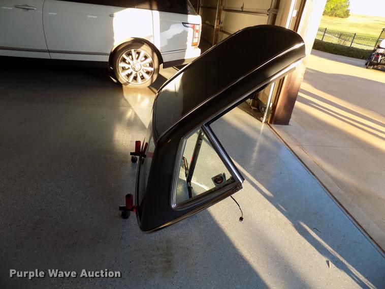 image for item DB9749 1988 Mercedes Benz 560 SL