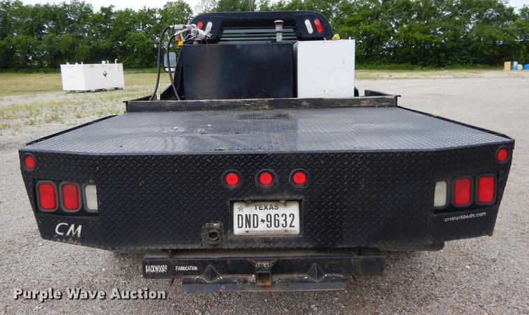 image for item DC0221 2005 Ford F550 flatbed truck