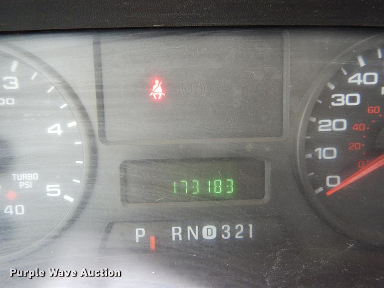 image for item DC0221 2005 Ford F550 flatbed truck