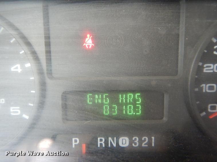 image for item DC0221 2005 Ford F550 flatbed truck