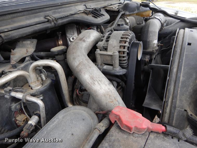 image for item DC0221 2005 Ford F550 flatbed truck