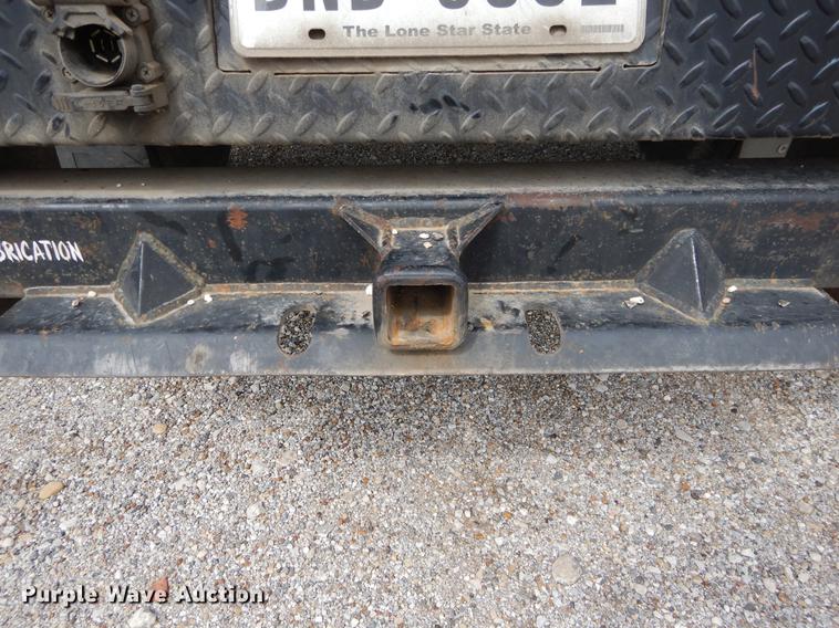 image for item DC0221 2005 Ford F550 flatbed truck