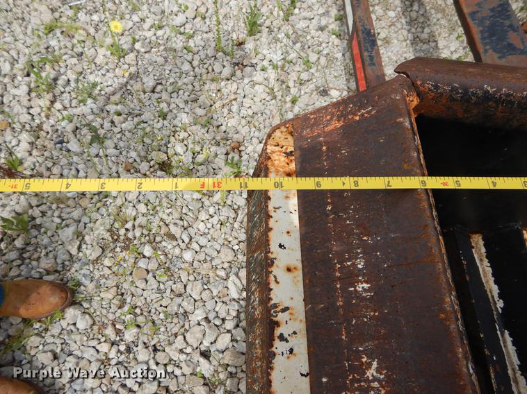 image for item DC0222 2002 Belshe T18 equipment trailer