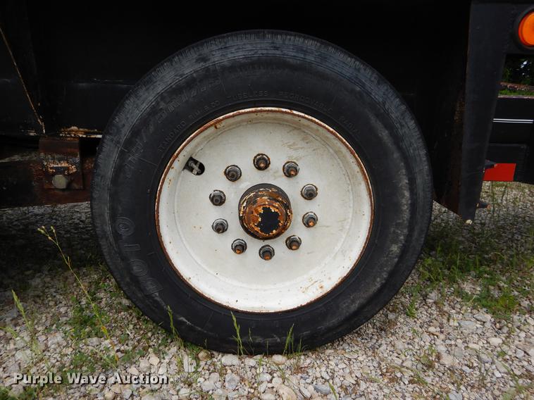 image for item DC0222 2002 Belshe T18 equipment trailer