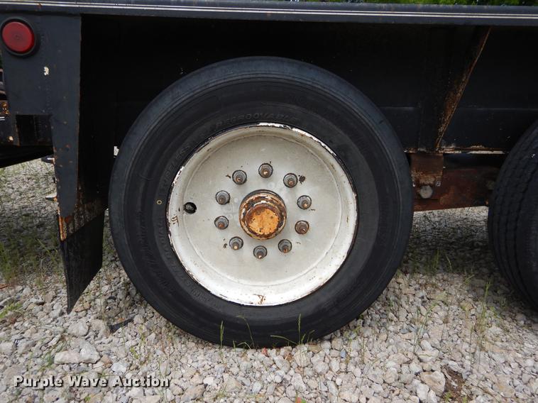 image for item DC0222 2002 Belshe T18 equipment trailer
