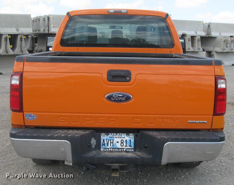 image for item DC1357 2013 Ford F250 Super Duty XL SuperCab pickup truck