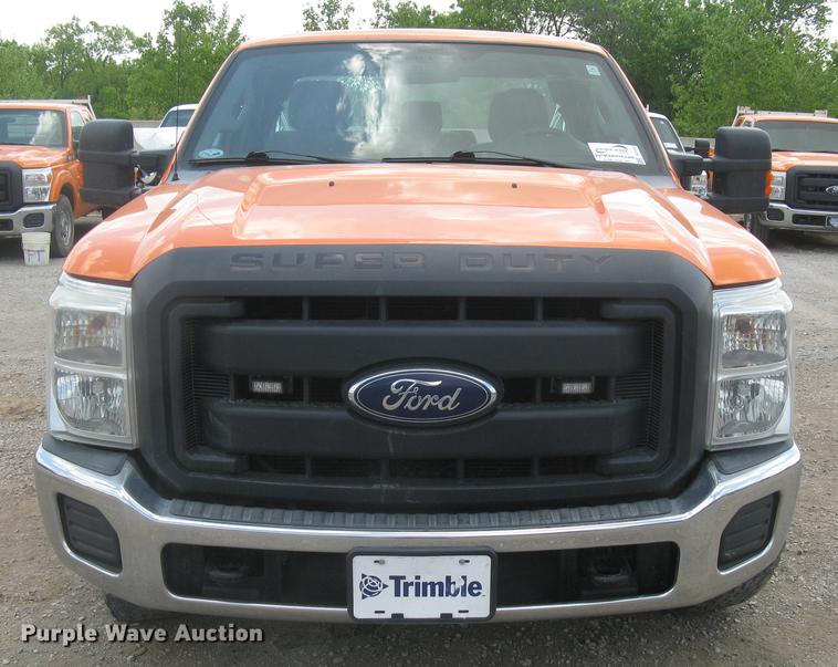 image for item DC1357 2013 Ford F250 Super Duty XL SuperCab pickup truck