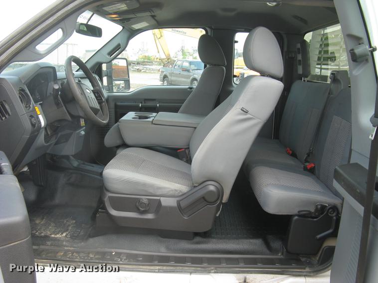 image for item DC1358 2015 Ford F250 Super Duty XL SuperCab pickup truck