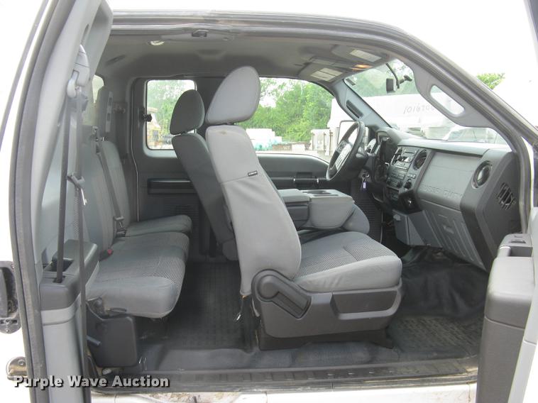 image for item DC1358 2015 Ford F250 Super Duty XL SuperCab pickup truck