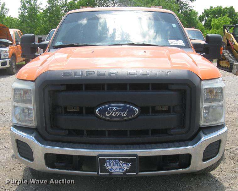 image for item DC1359 2013 Ford F250 Super Duty XL SuperCab pickup truck