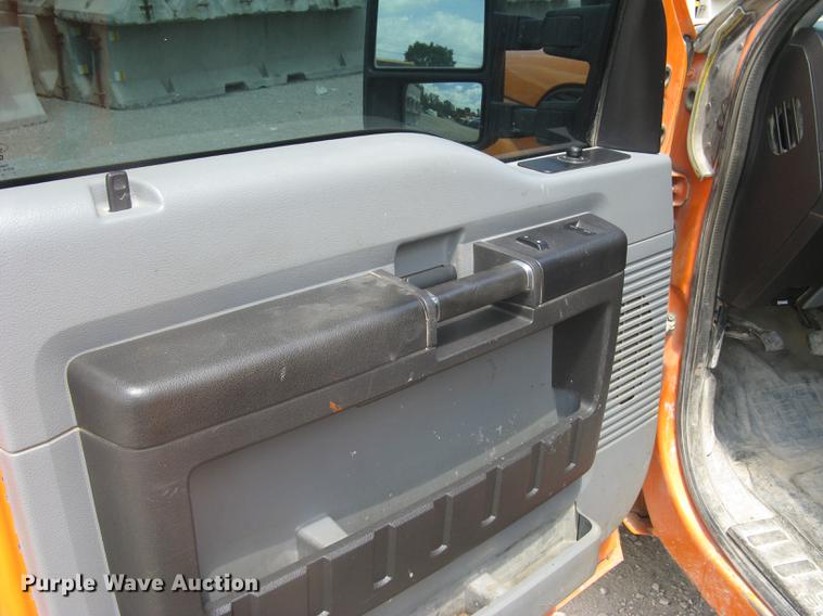 image for item DC1359 2013 Ford F250 Super Duty XL SuperCab pickup truck