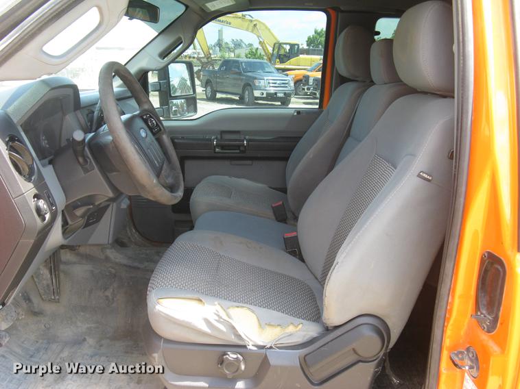 image for item DC1359 2013 Ford F250 Super Duty XL SuperCab pickup truck