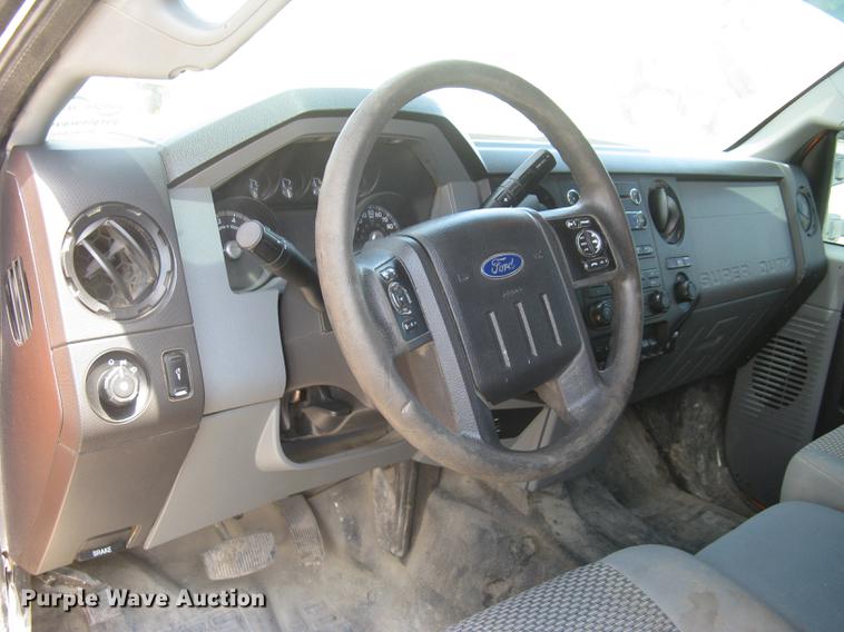 image for item DC1359 2013 Ford F250 Super Duty XL SuperCab pickup truck