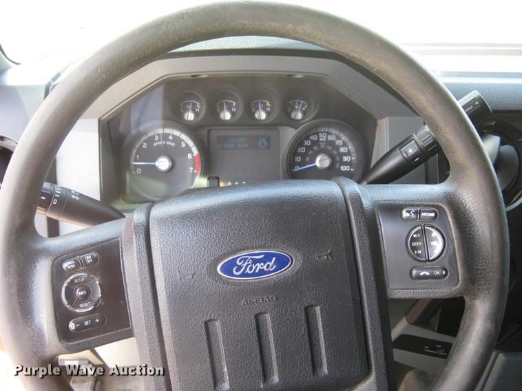 image for item DC1359 2013 Ford F250 Super Duty XL SuperCab pickup truck