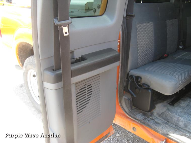 image for item DC1359 2013 Ford F250 Super Duty XL SuperCab pickup truck